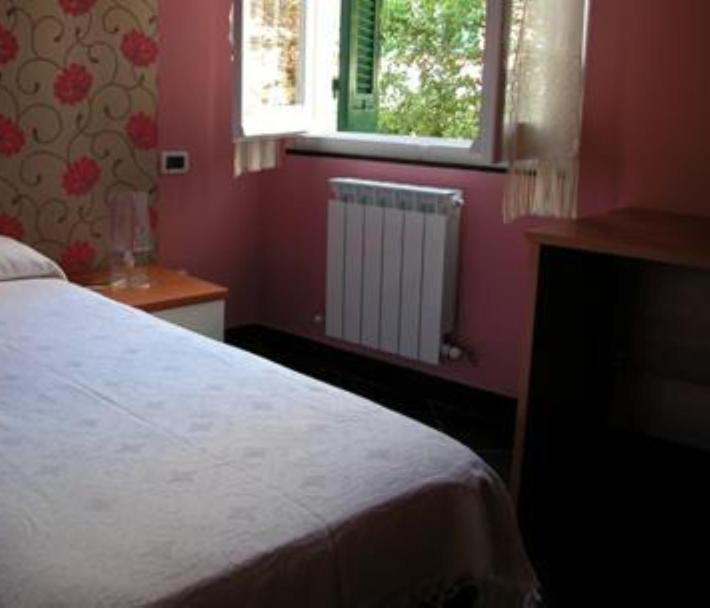 Albergo Lavagnese Lavagna Szoba fotó